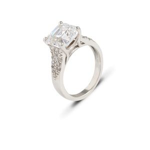 💍Erwin Pearl White Gold 3 carat CZ. Stunning sparkly ring size 7